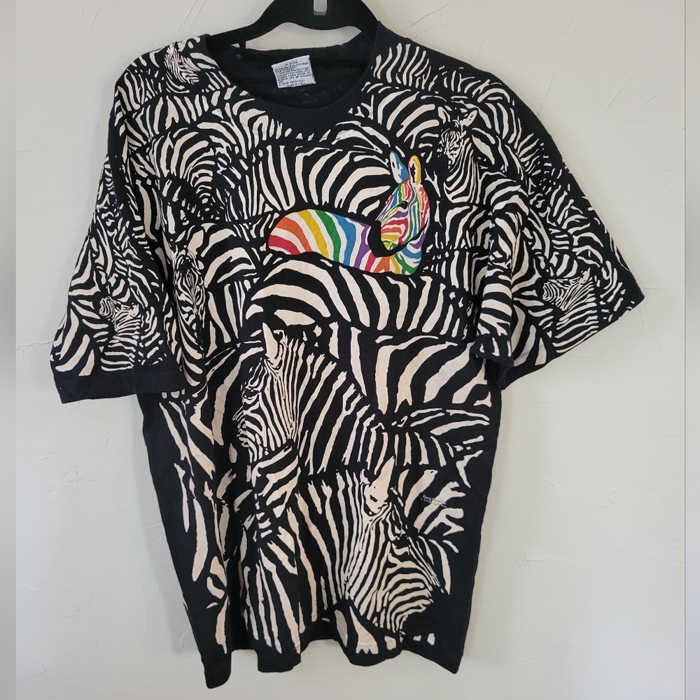 Vintage 1993 Liquid Blue Lg Rainbow Zebra AOP All Over Print T Shirt Genrich 90s